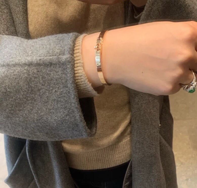 18K Hermes Yellow Gold Kelly Bracelet