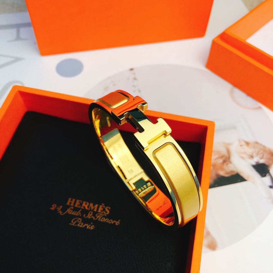 18K Hermes Clic Yellow Bracelet