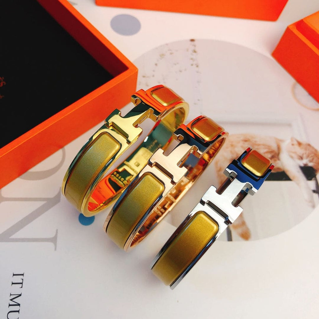18K Hermes Clic Yellow Bracelet