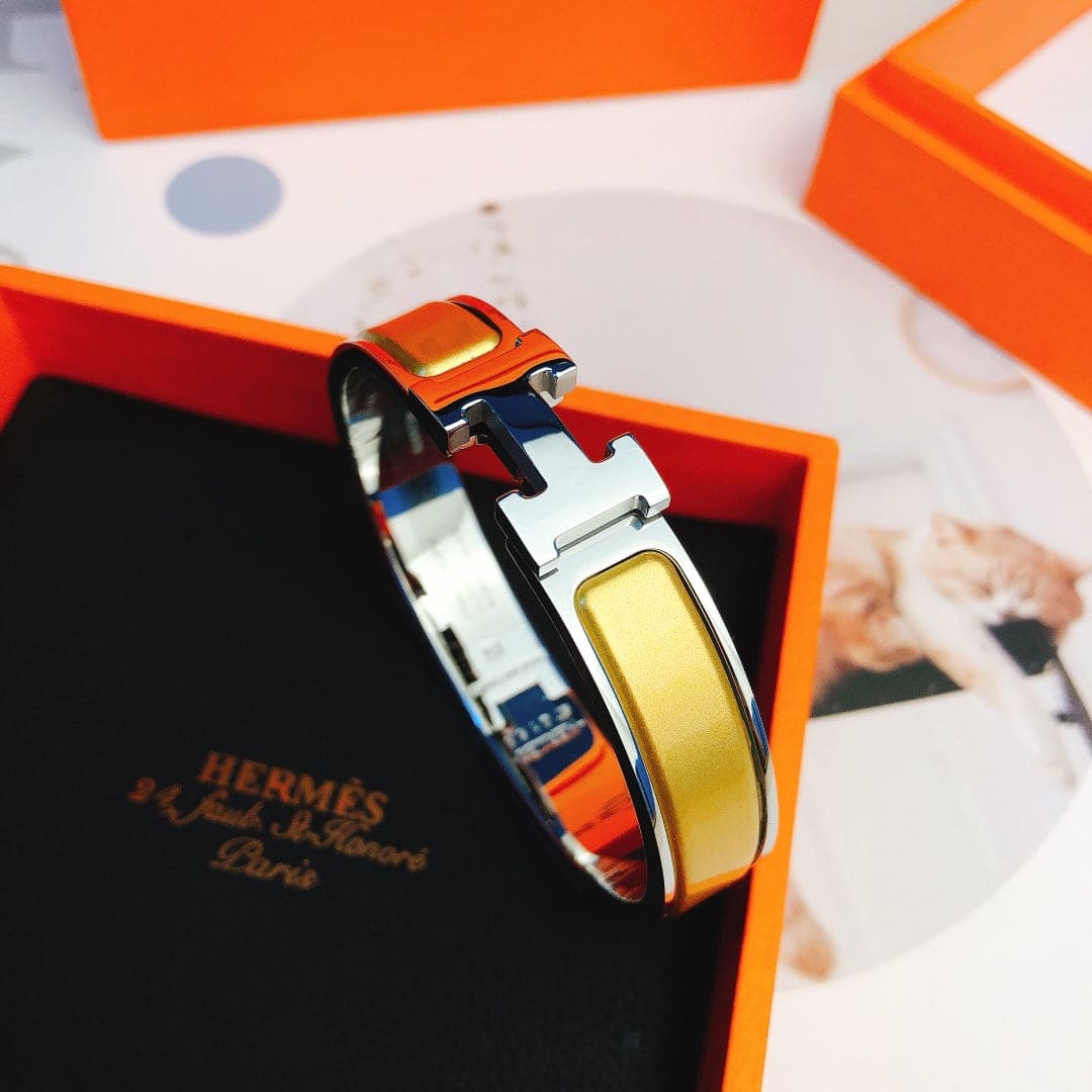 18K Hermes Clic Yellow Bracelet