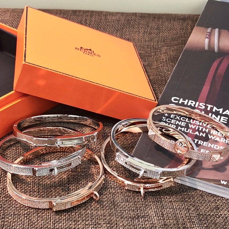 18K Hermes Rose Gold Kelly Diamonds Bracelet