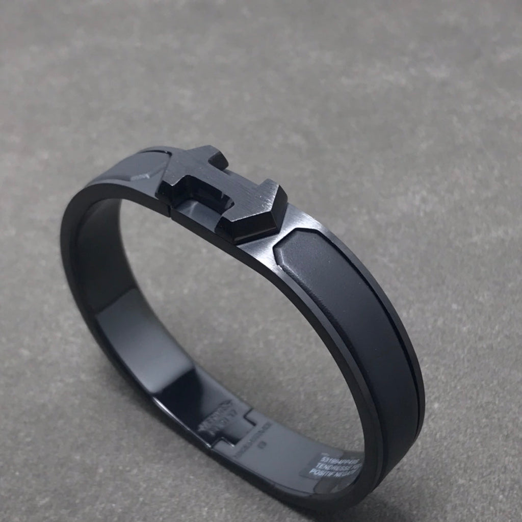 18K Hermes Super Black Bracelet