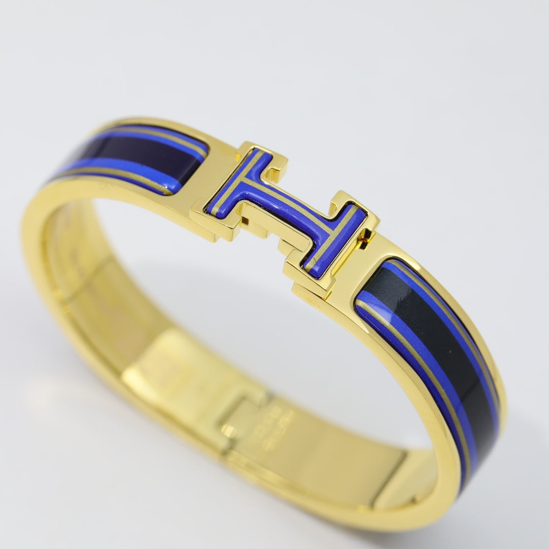 18K Hermes Clic Purple Bracelet