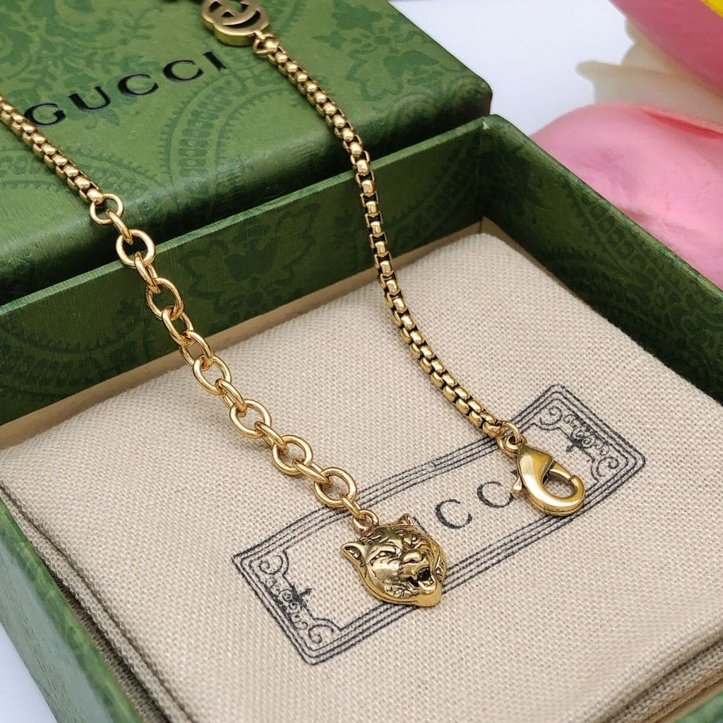 18K Gucci Double Interlocking Gucci Red Flowers Necklace
