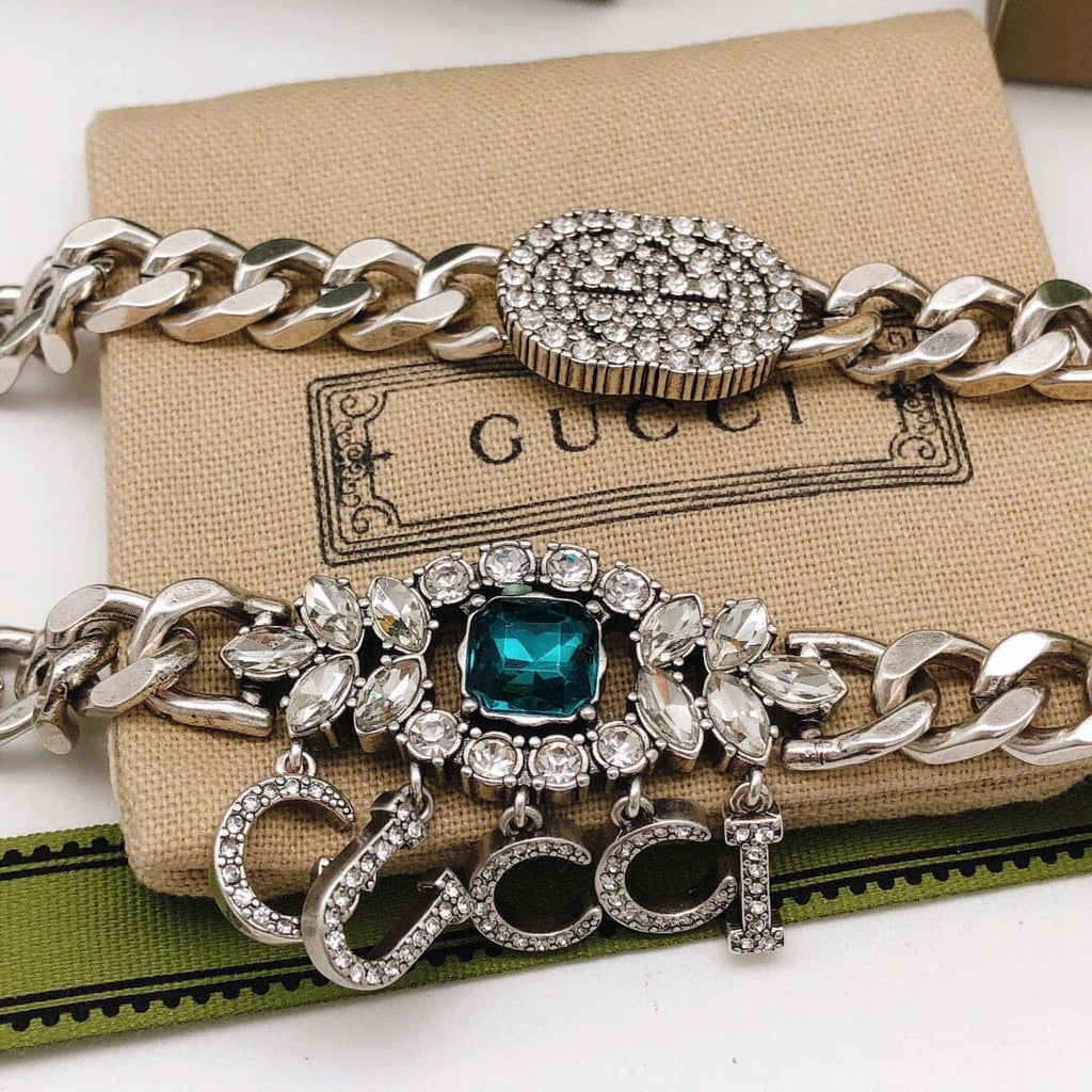 18K Gucci Double Script Diamonds Necklace