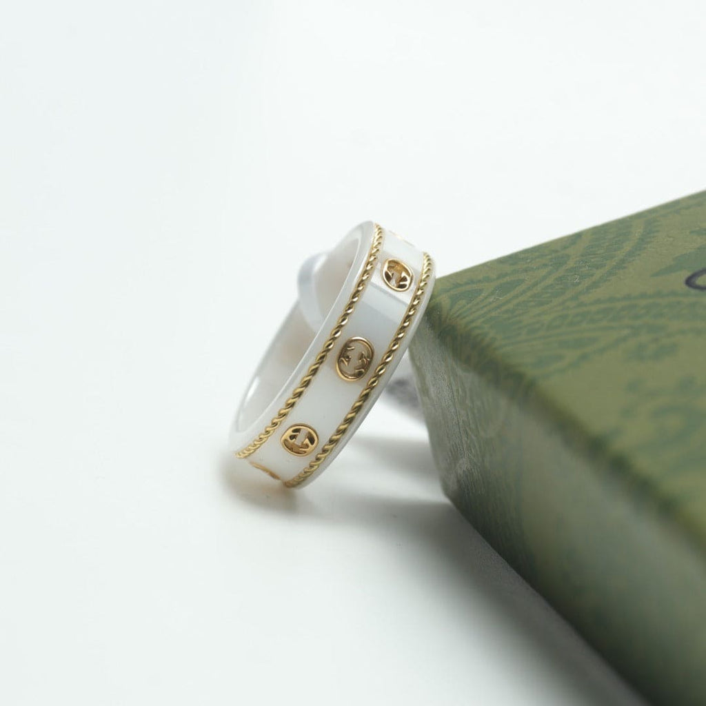18K Gucci Double Interlocking Gucci Icon White Zirconia Ring