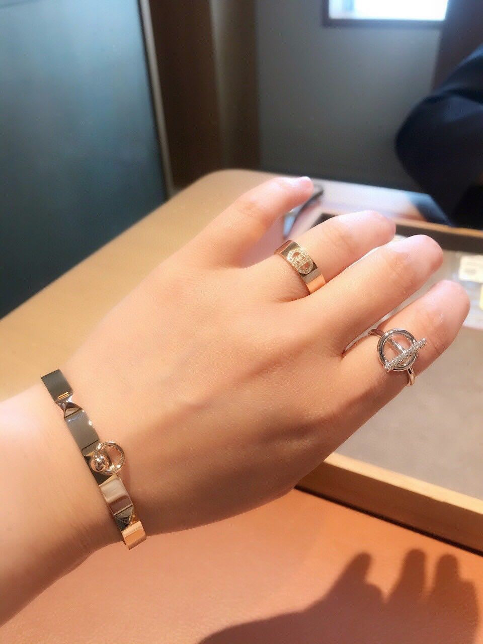 18K Hermes Collier De Chien Bracelet