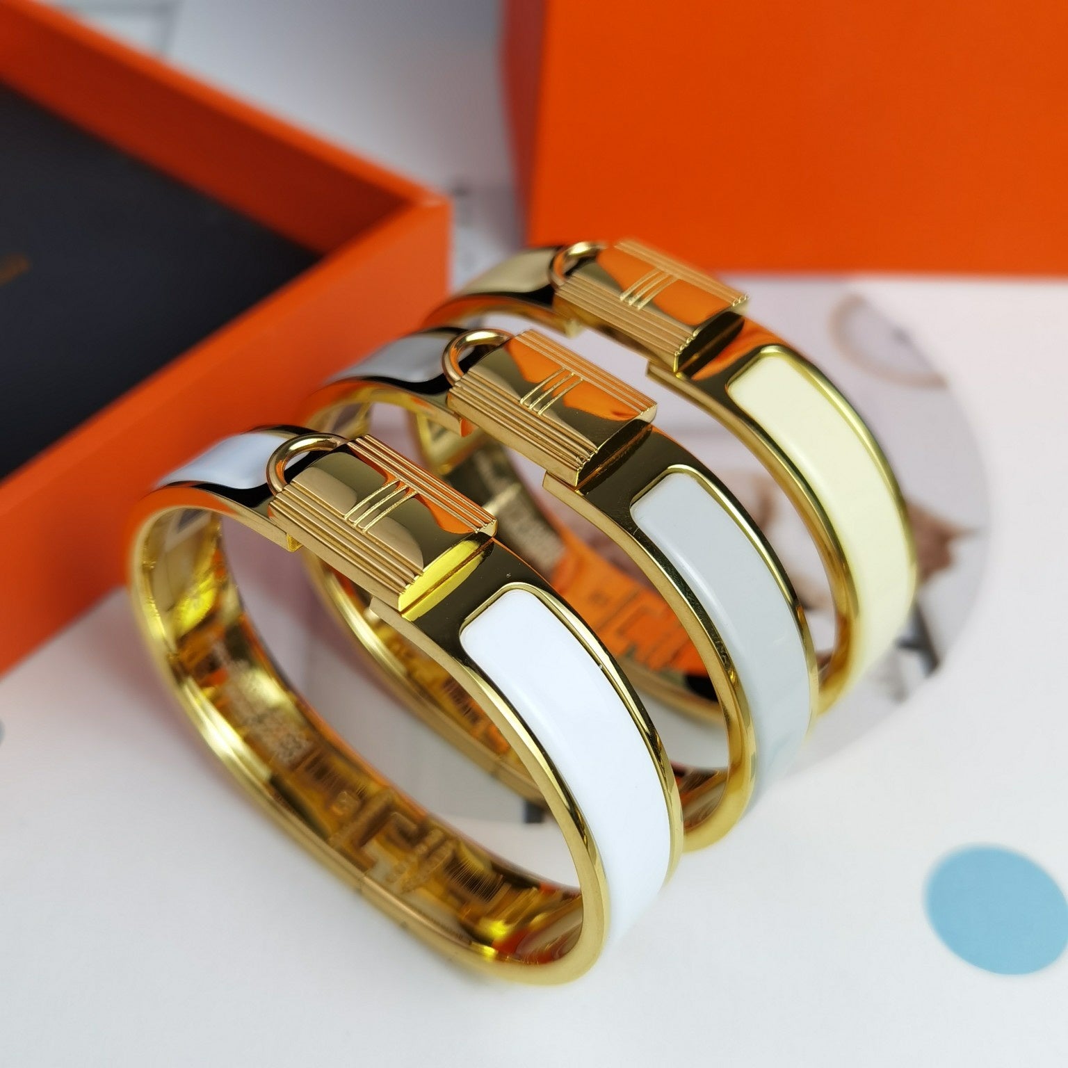 18K Hermes Clic Cadenas Light Brown Bracelet