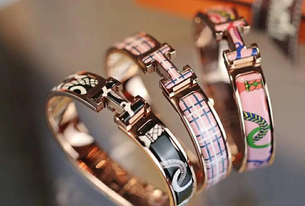 18K Hermes Clic Panoplie Equestre Pink Bracelet