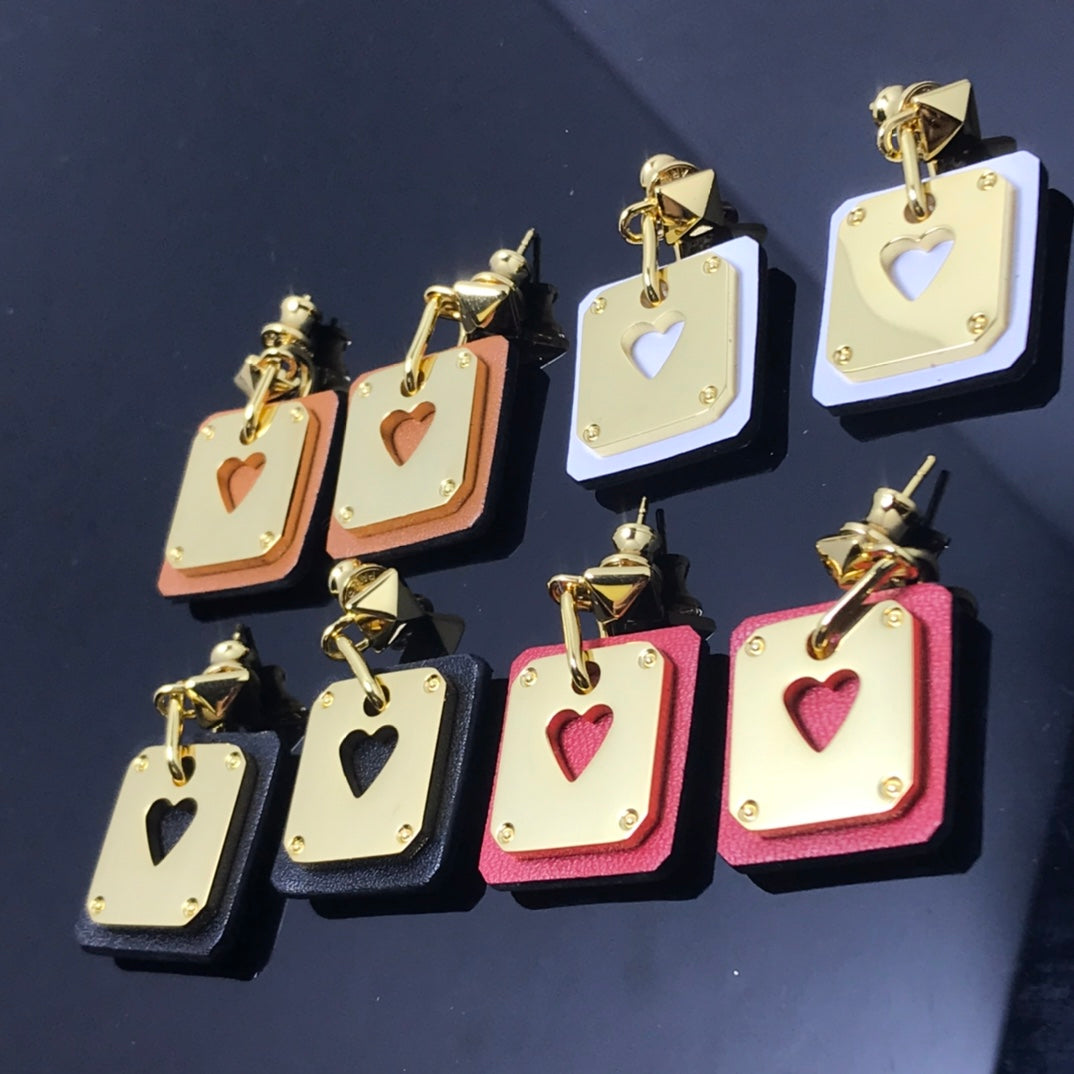 18K Hermes As De Celine Brown Earrings
