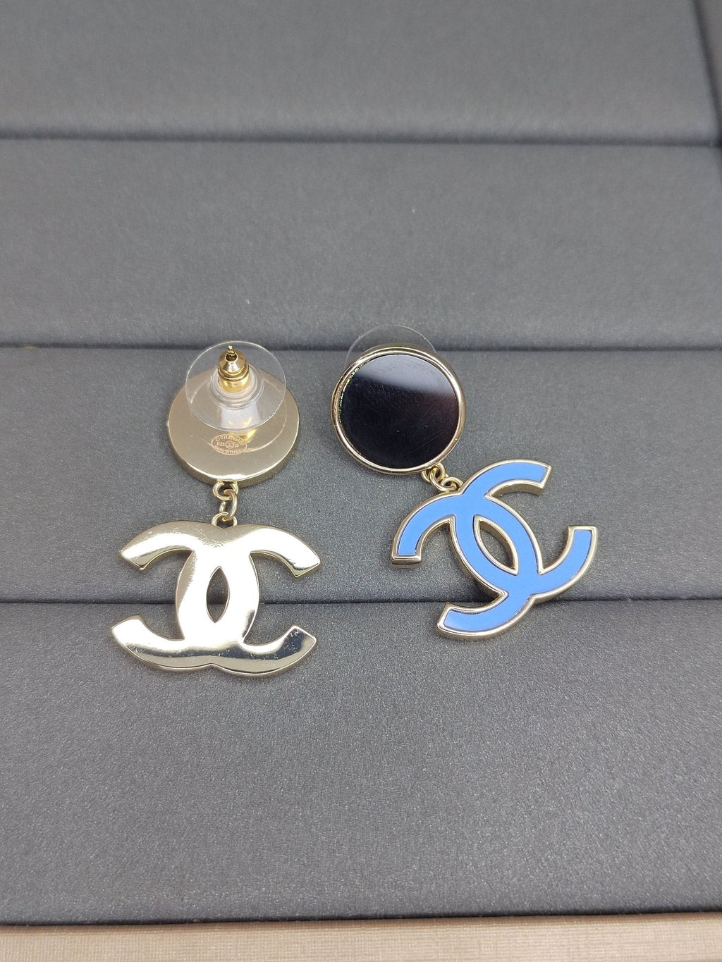 18K Chanel Classic Blue Dangle Earrings