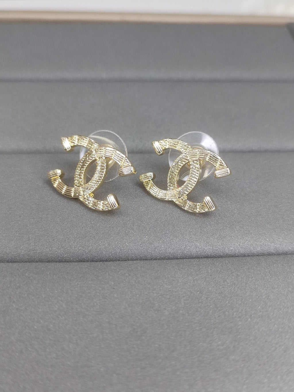 18K Chanel Classic Earrings