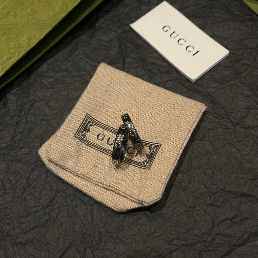 18K Gucci Double Icon Black Corundum Ring