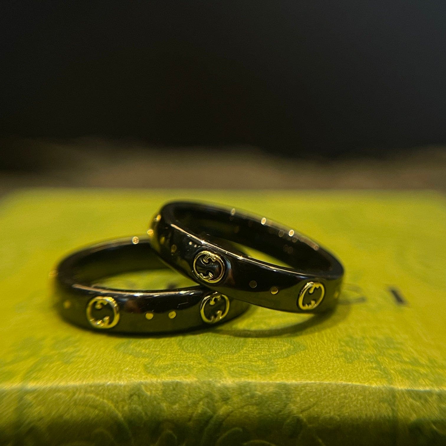 18K Gucci Double Icon Black Corundum Ring
