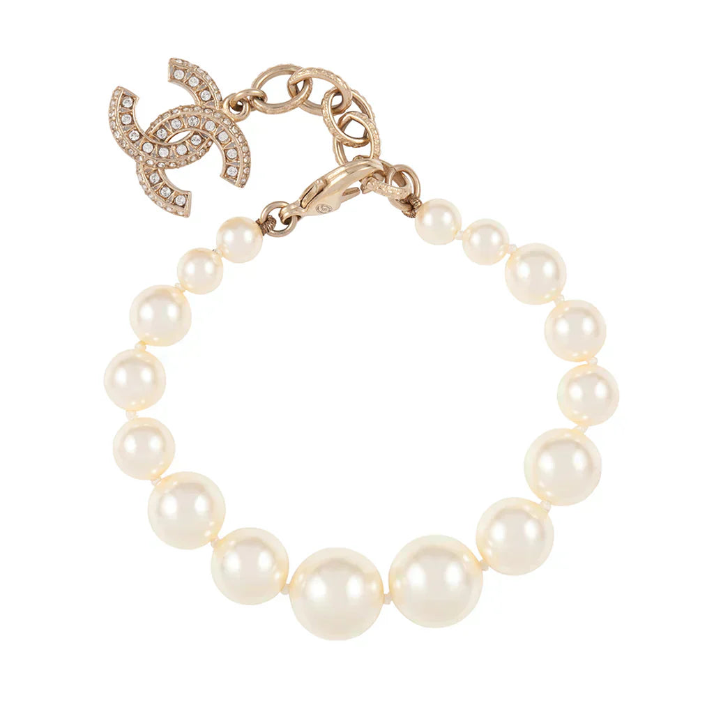 18K Chanel Pearls Bracelet