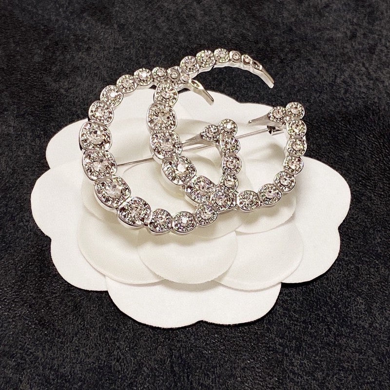 18K Gucci Double Crystal Brooch