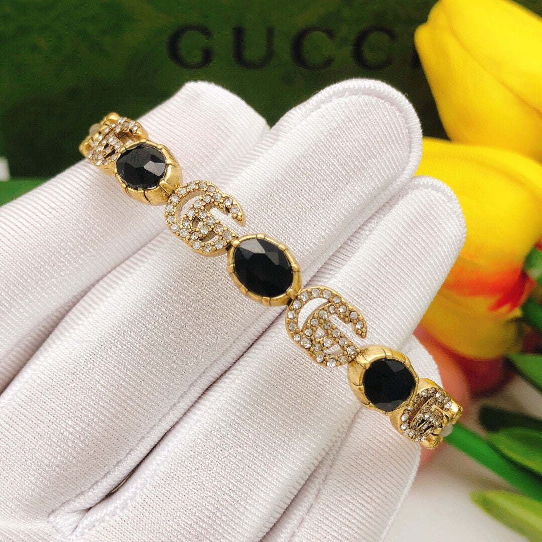 18K Gucci Double Flowers Black Crystals Open Cuff Bracelet