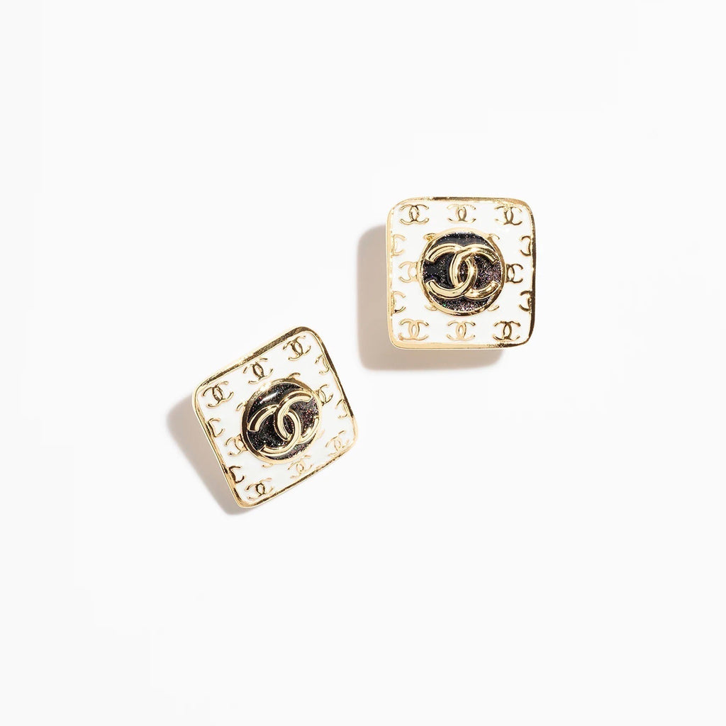 18K Chanel Vintage Earrings