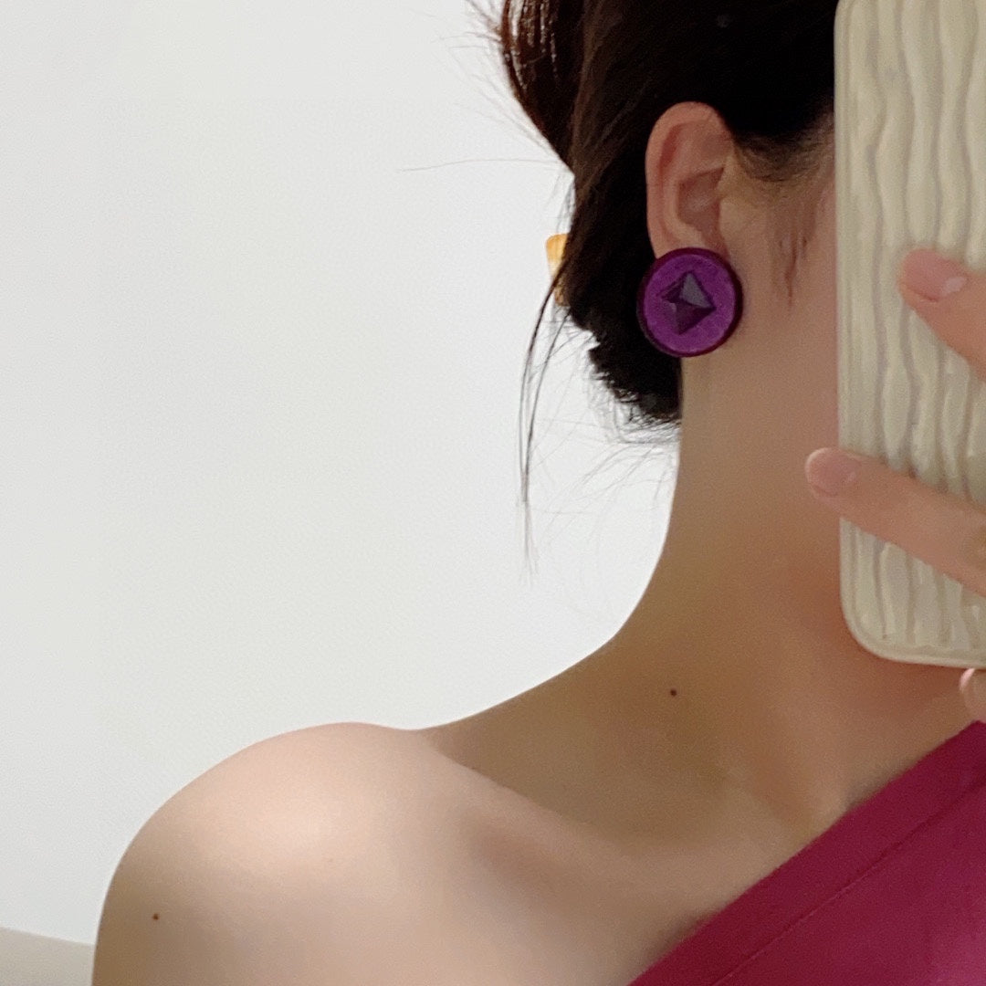 18K Chanel Vintage Purple Earrings