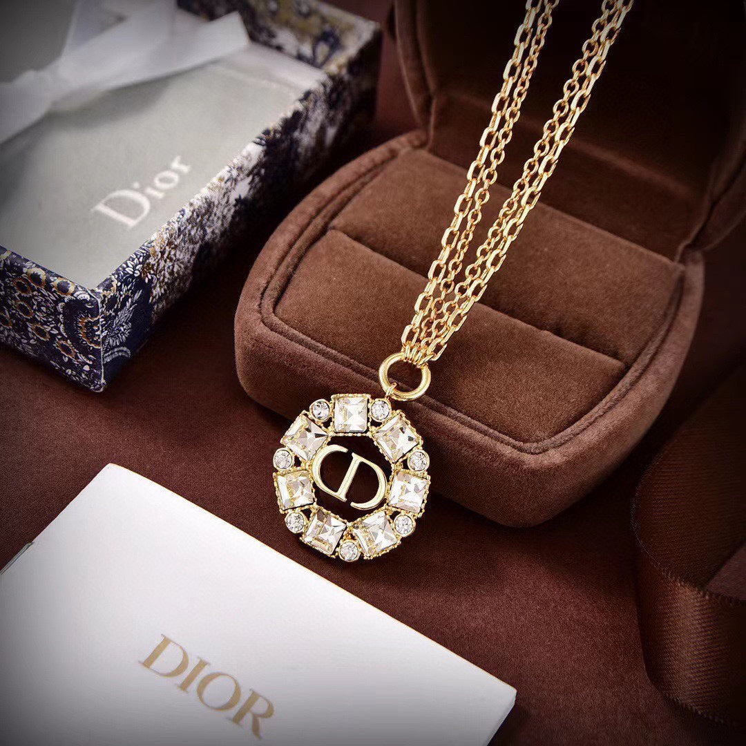 18K Dior Petit Pearls Necklace