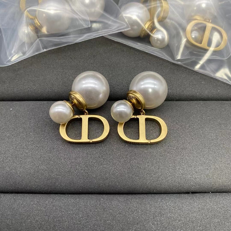 18K Dior Petit Pearl Earrings