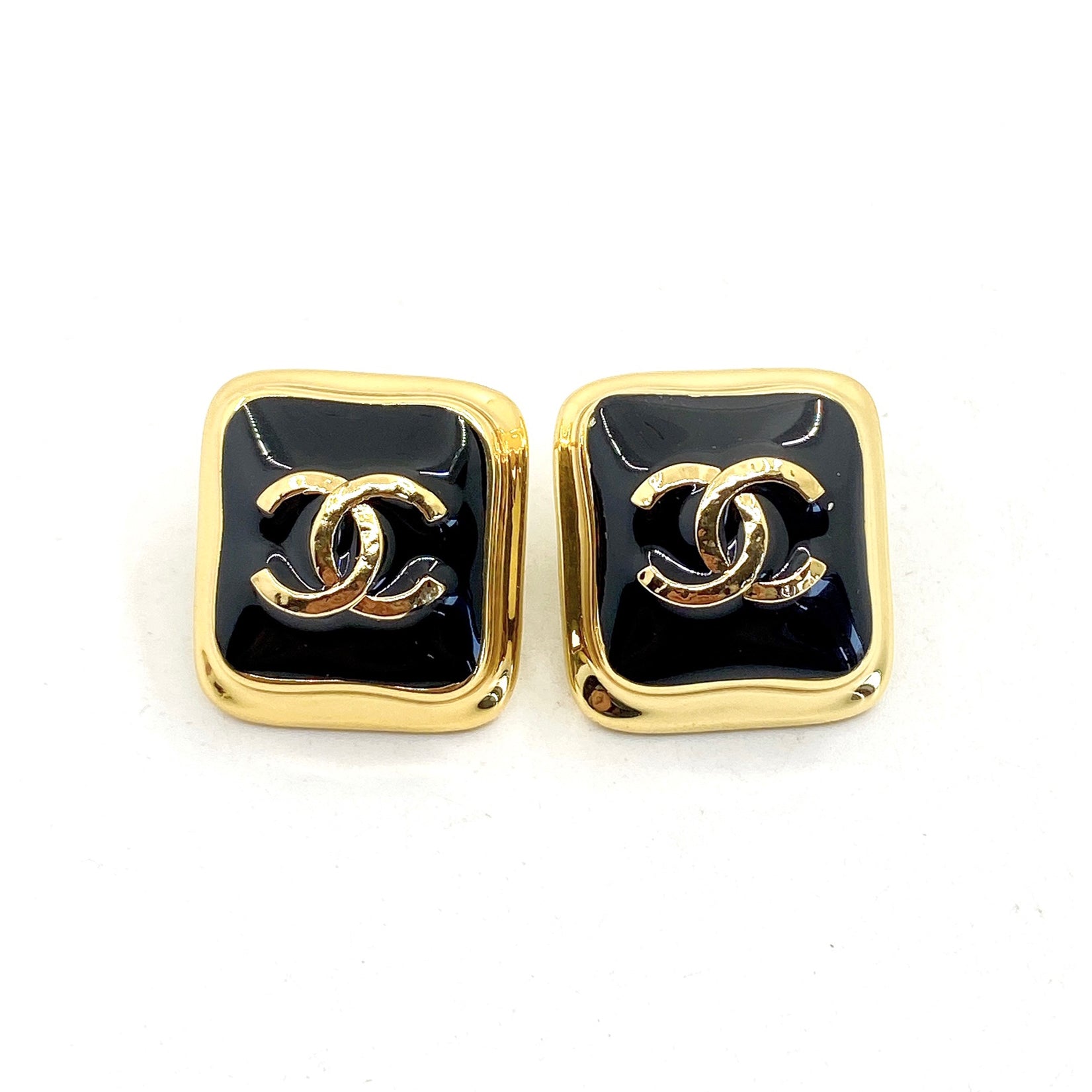 18K Chanel Square Earrings