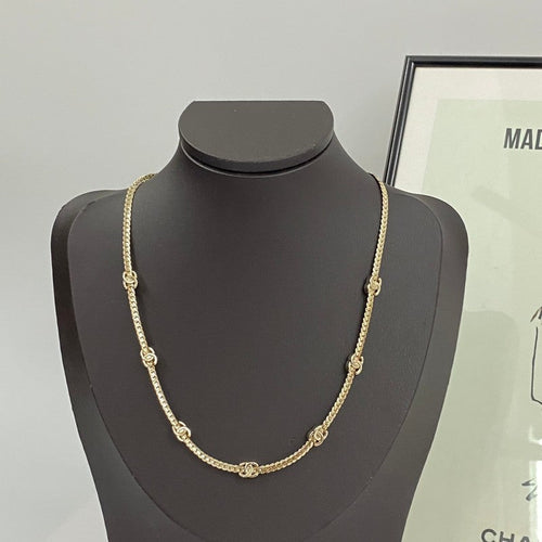 18K Chanel Chain Necklace