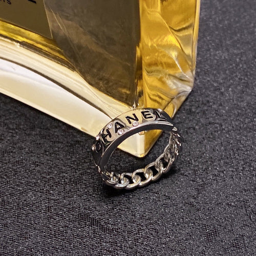 18K Chanel Chain Link Ring