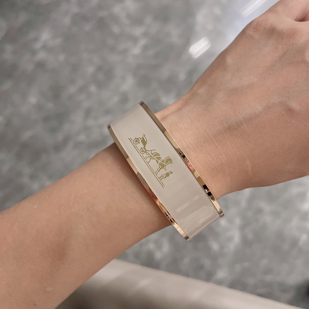 18K Hermes Enamel Cal ̈ ̈che Wide Bangle Bracelet