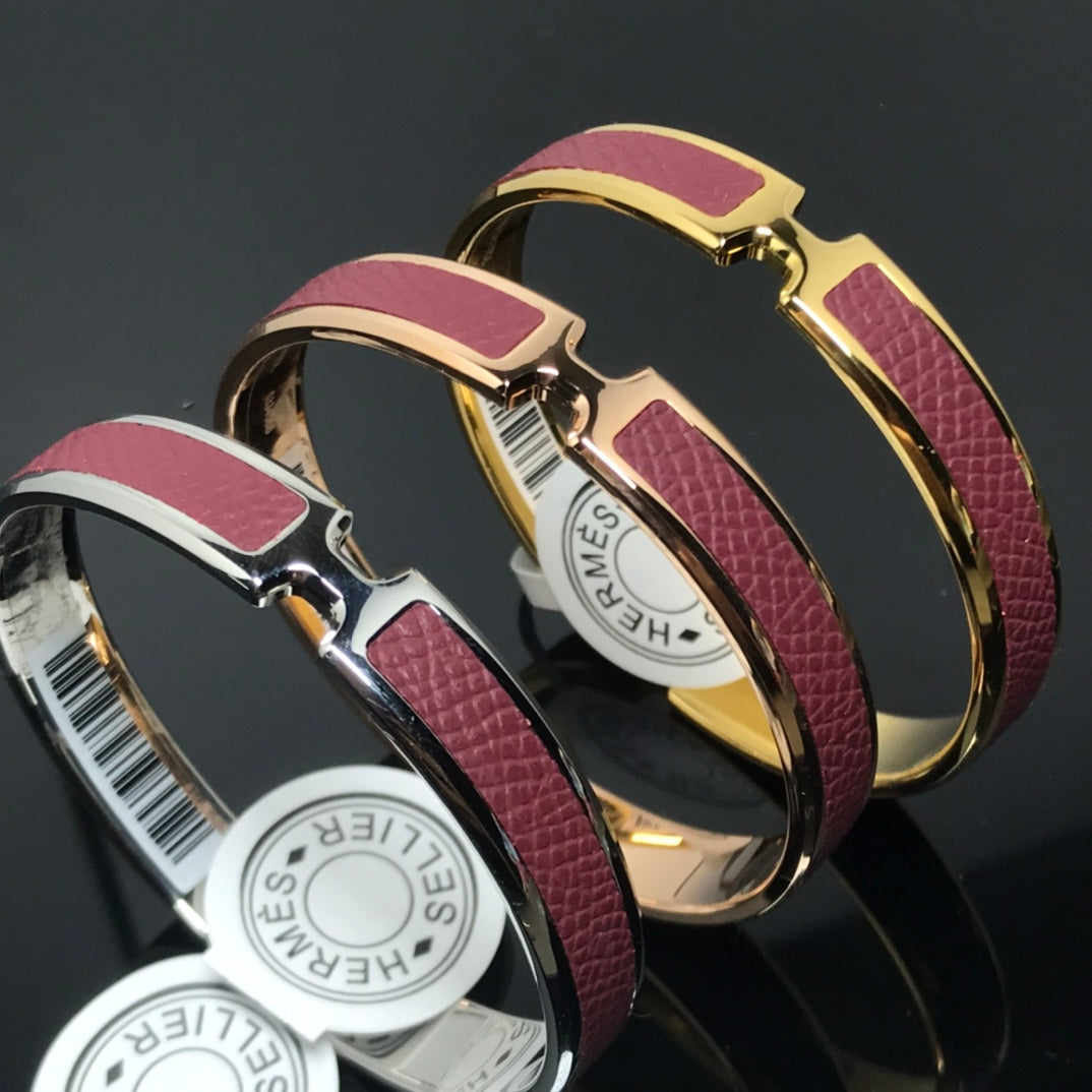 18K Hermes Olympe Rouge Bracelet