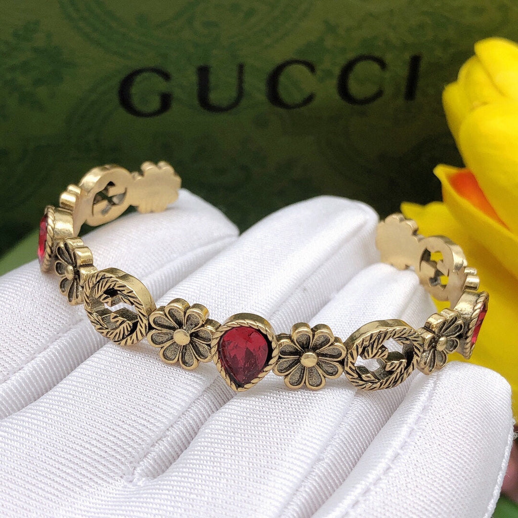 18K Gucci Double Flowers Red Crystals Open Cuff Bracelet