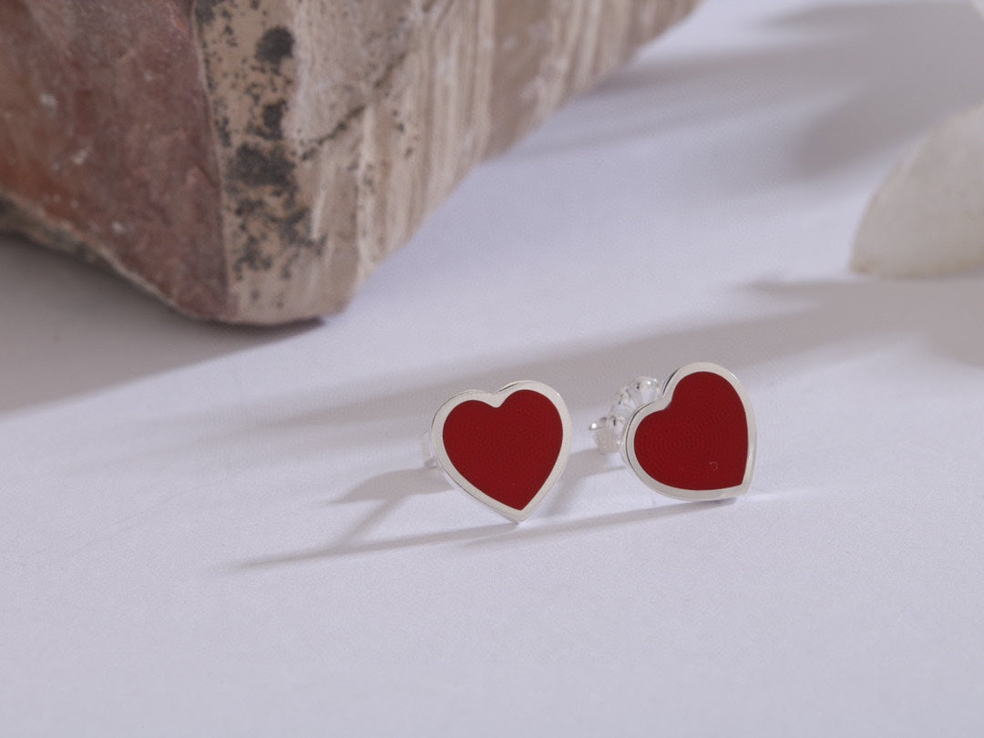 18K Tiffany Return to Heart Earrings