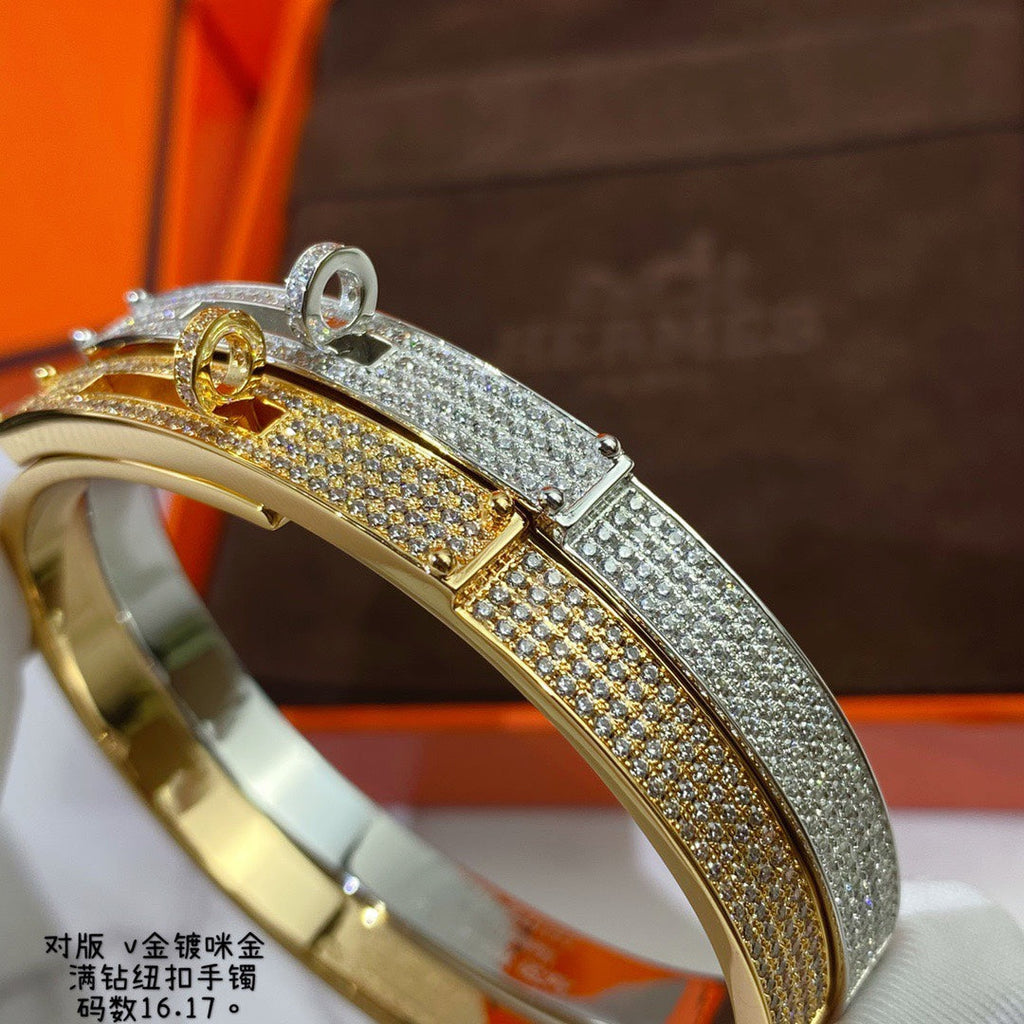 18K Hermes Yellow Gold Kelly Diamonds Bracelet