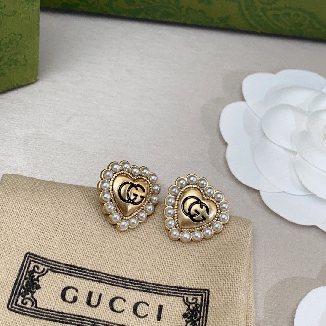 18K Gucci Double Heart Pearl Earrings