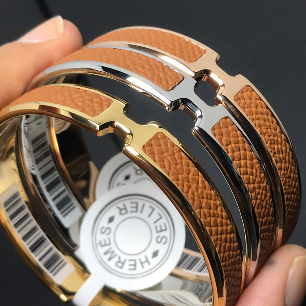 18K Hermes Olympe Orange Bracelet