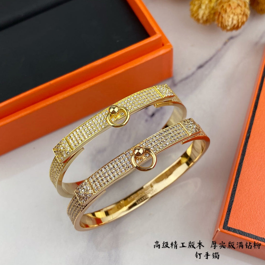 18K Hermes Collier De Chien Diamond Bracelet