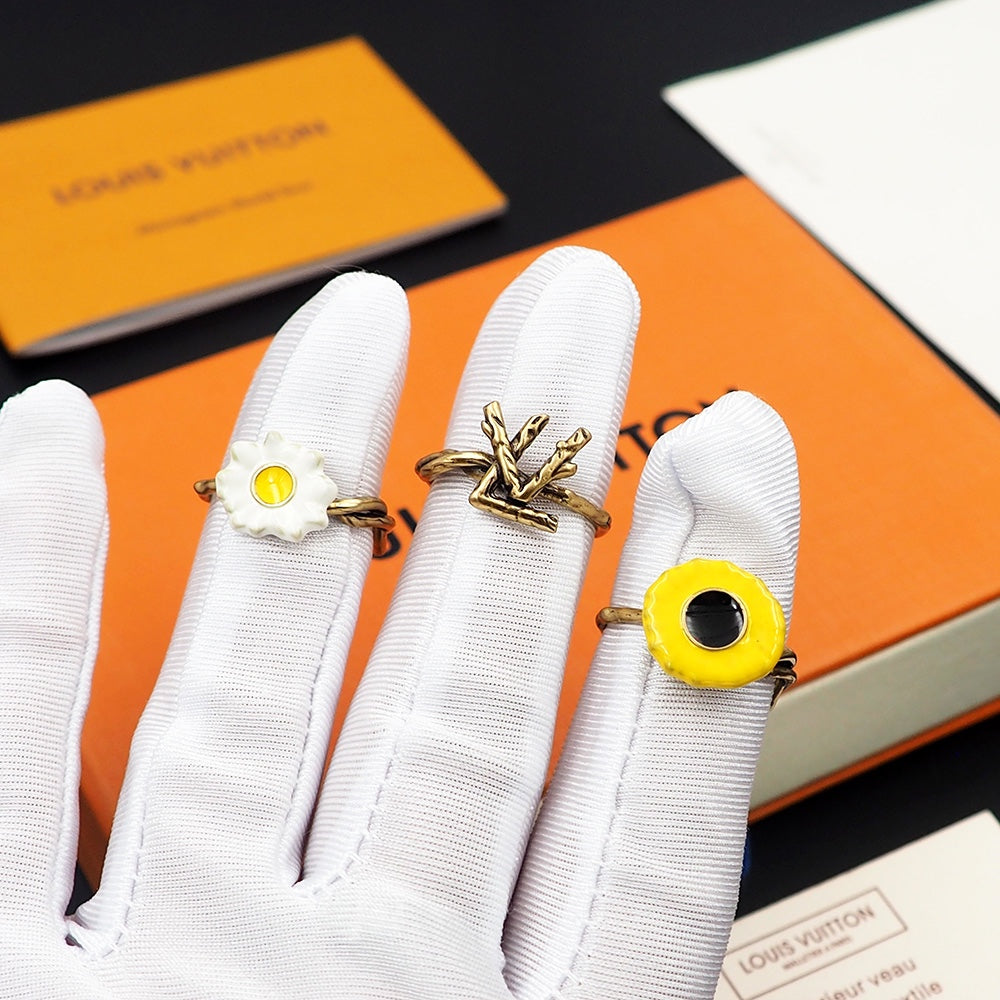 18K Louis Vuitton Gardening Set of Three Ring