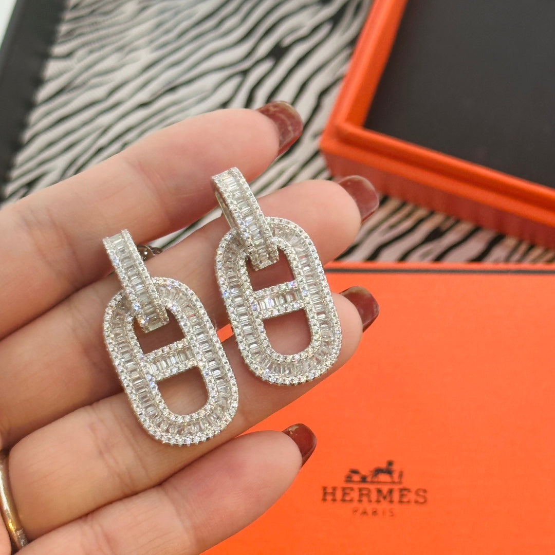 18K Hermes Diamonds Earrings