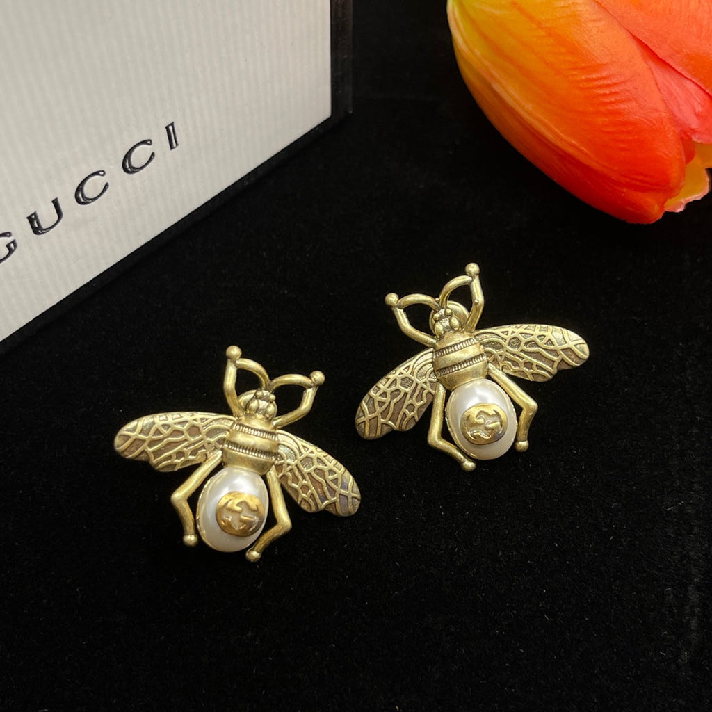 18K Gucci Double Bee Pearl Earrings