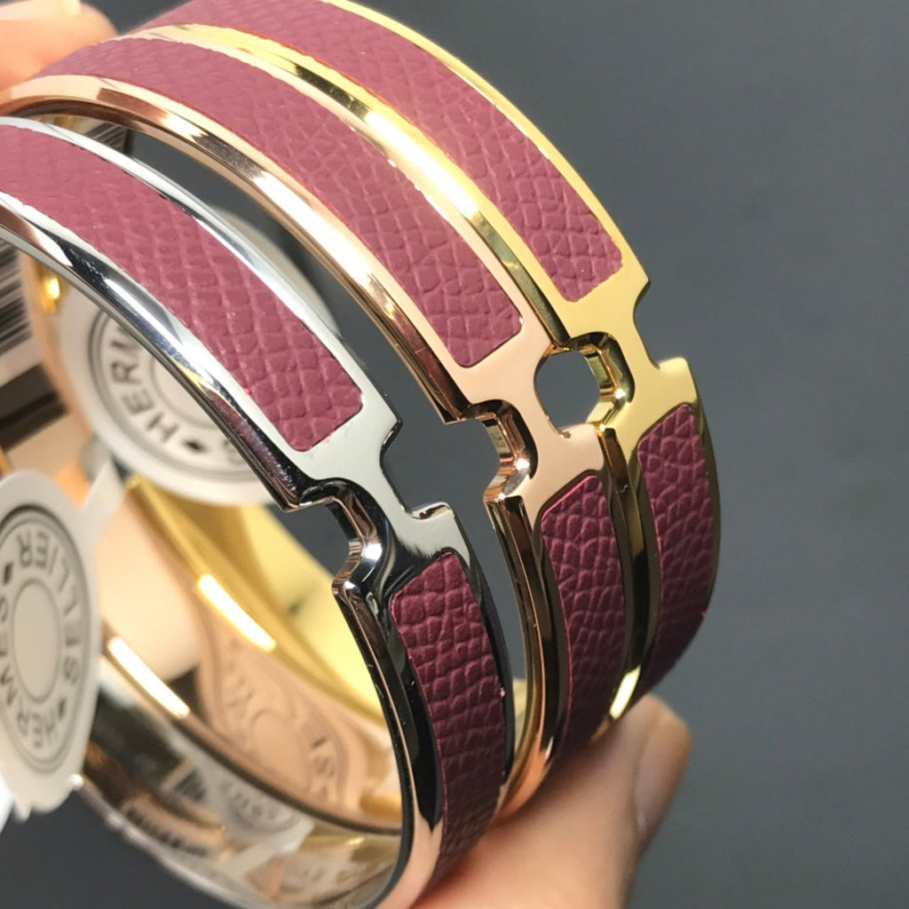 18K Hermes Olympe Rouge Bracelet