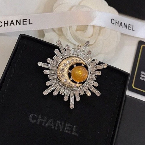 18K Chanel Crystal Brooch