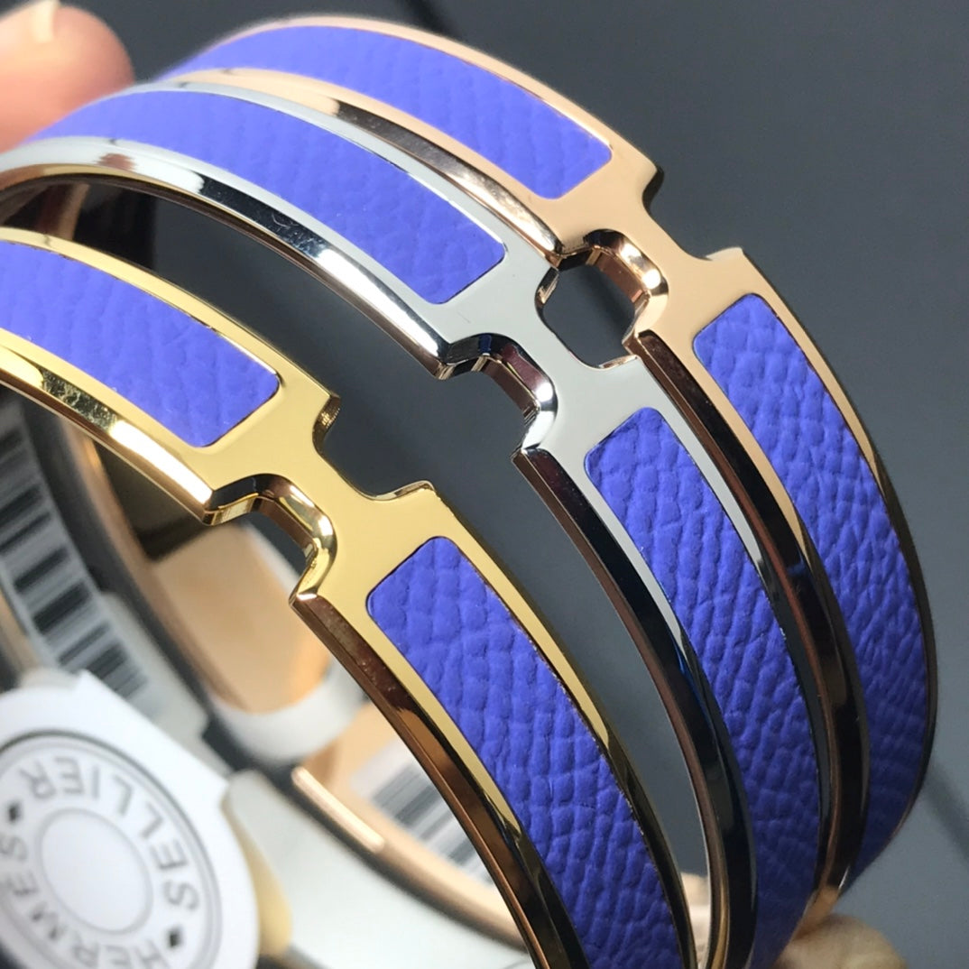 18K Hermes Olympe Light Purple Bracelet