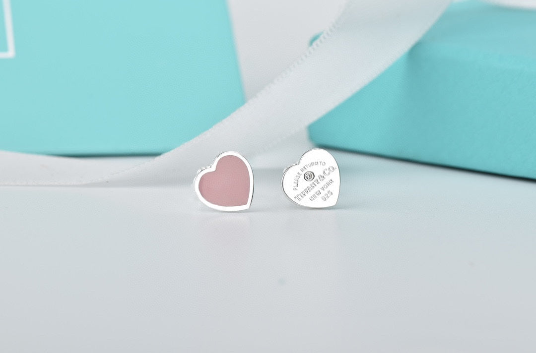 18K Tiffany Return to Heart Earrings