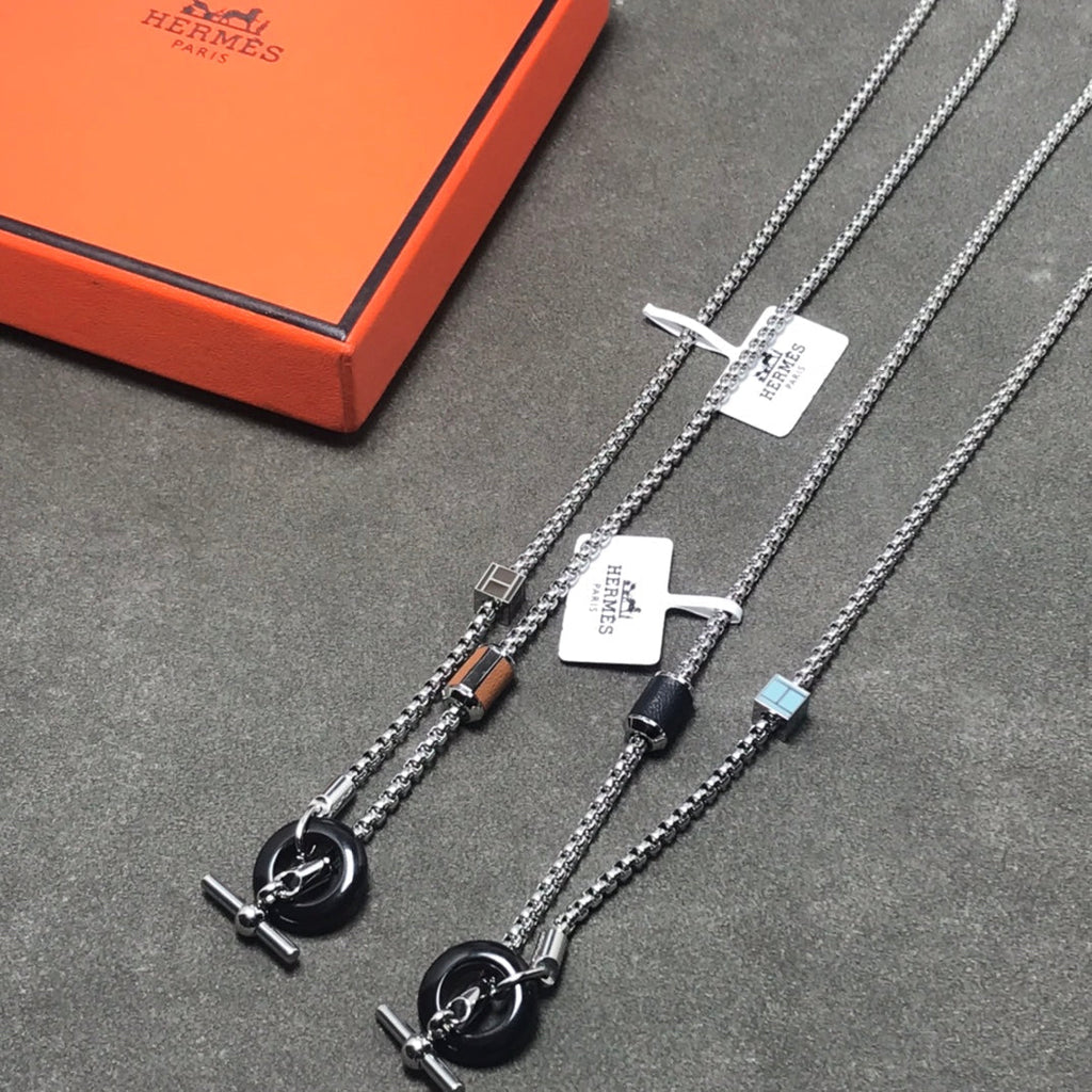 18K Hermes Meli-Melo Necklace