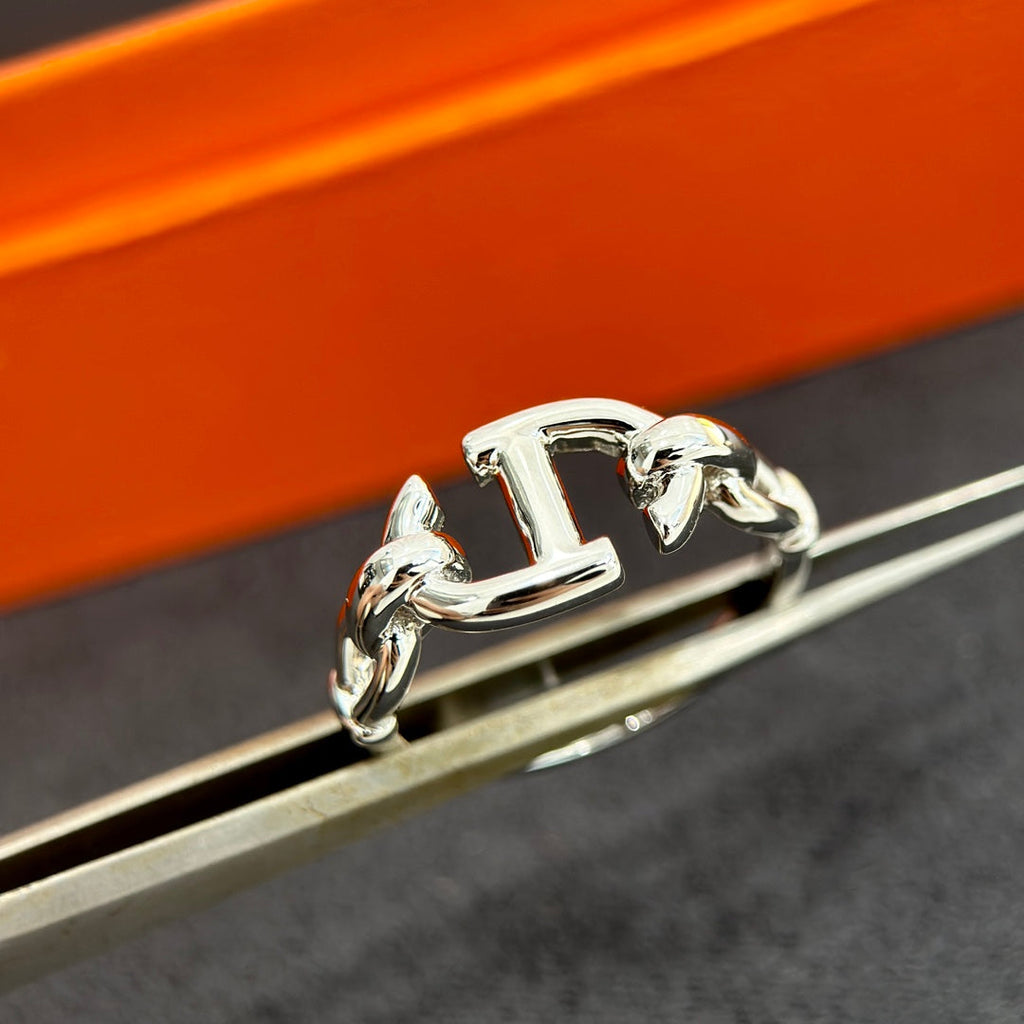 18K Hermes Farandole Ring