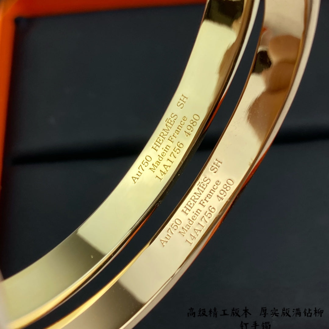 18K Hermes Collier De Chien Diamond Bracelet