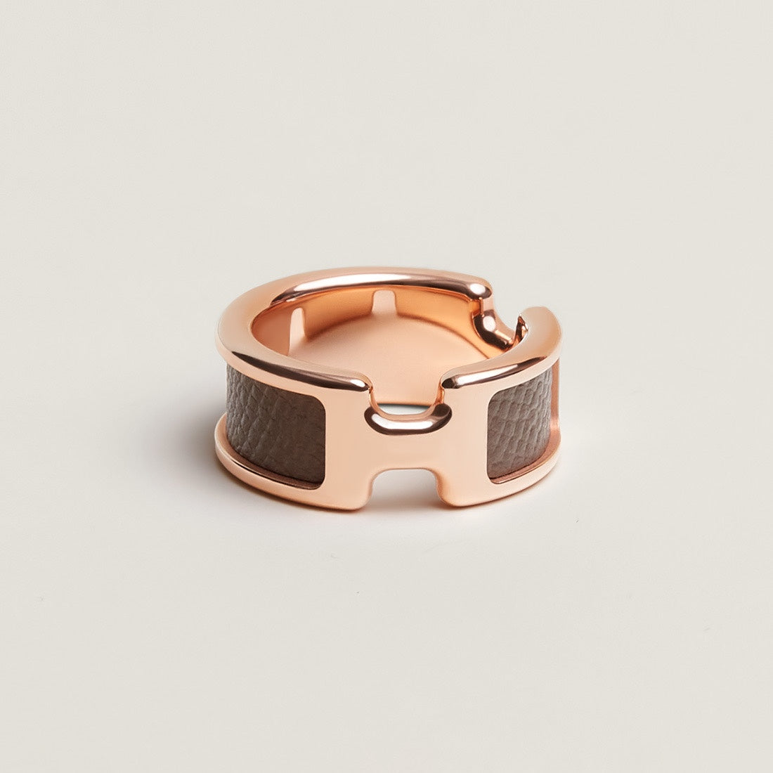 18K Hermes Olympe Ring