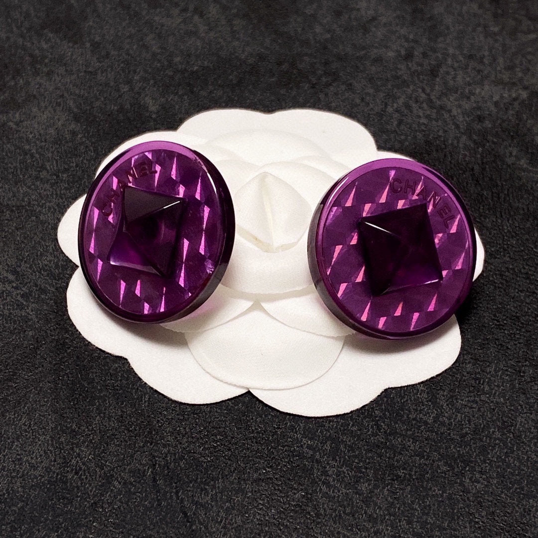 18K Chanel Vintage Purple Earrings