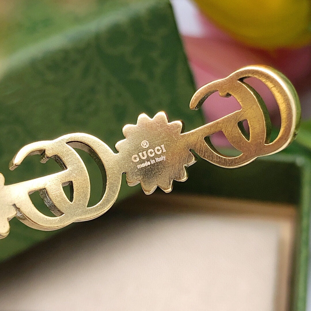 18K Gucci Double Flowers Open Cuff Bracelet
