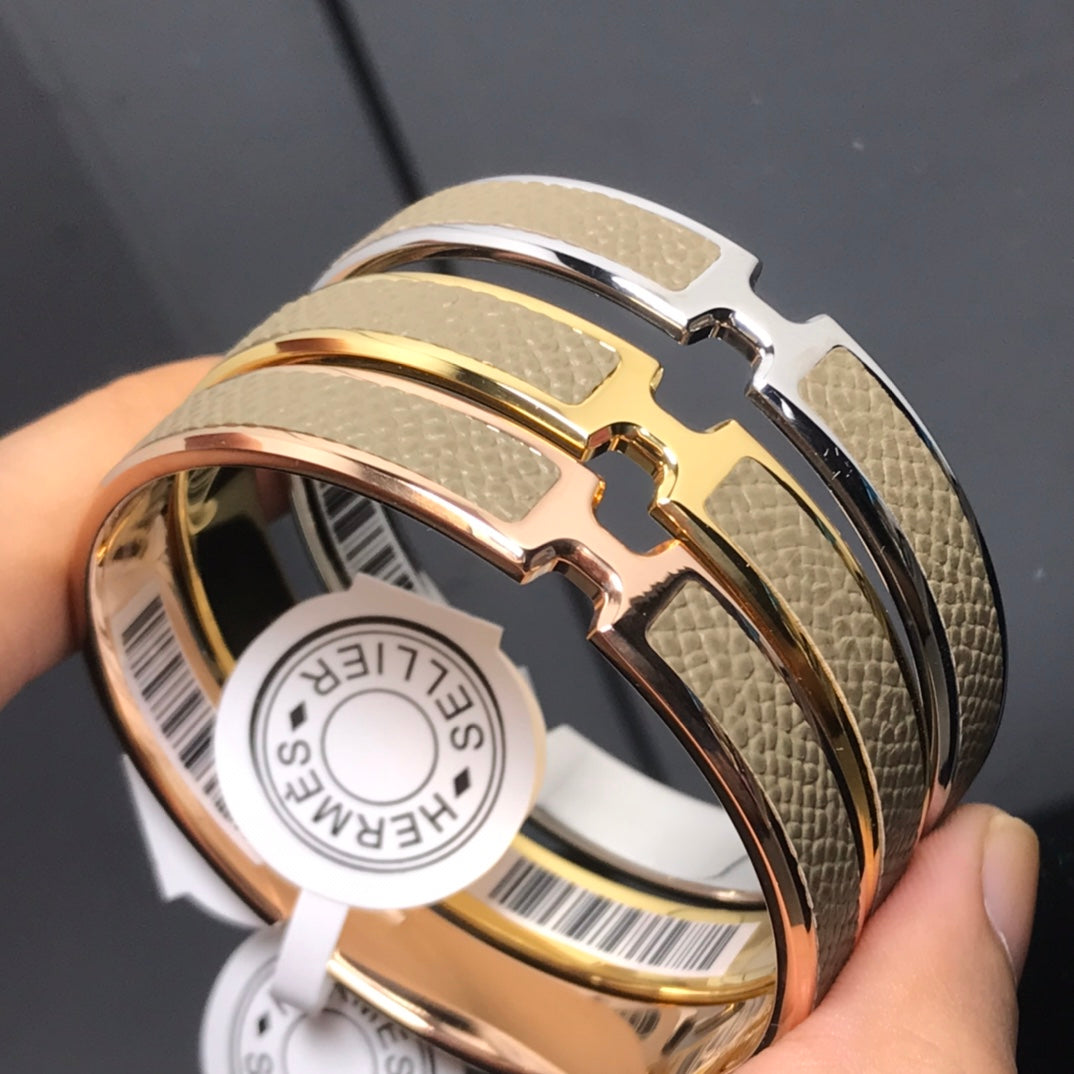 18K Hermes Olympe ̈¦toupe Bracelet